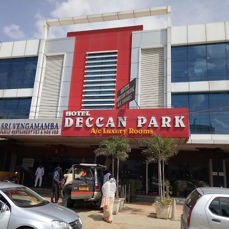 Hotel Deccan Park 하이데라바드 외부 사진
