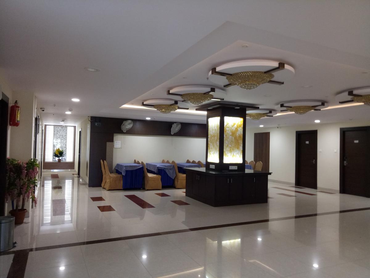 Hotel Deccan Park 하이데라바드 외부 사진