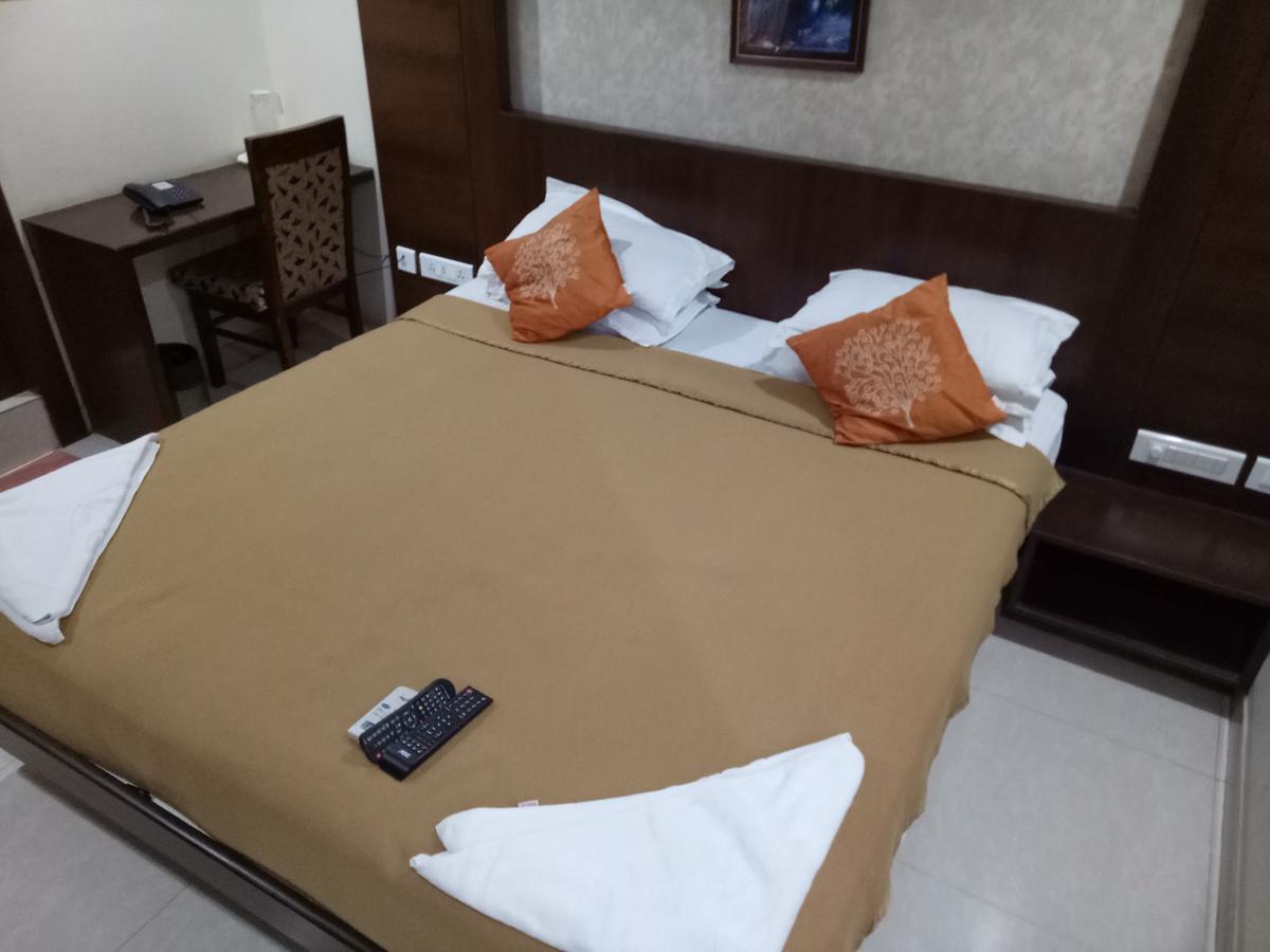 Hotel Deccan Park 하이데라바드 외부 사진