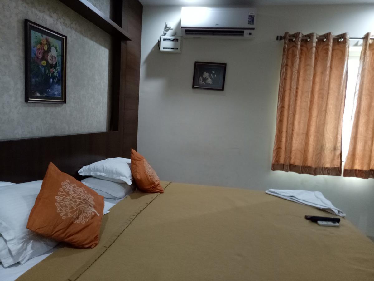 Hotel Deccan Park 하이데라바드 외부 사진