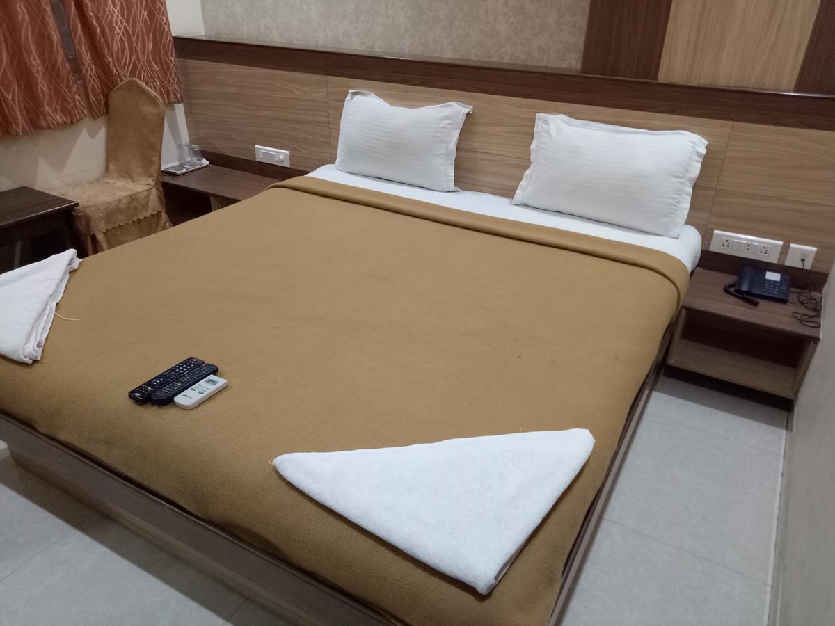 Hotel Deccan Park 하이데라바드 외부 사진