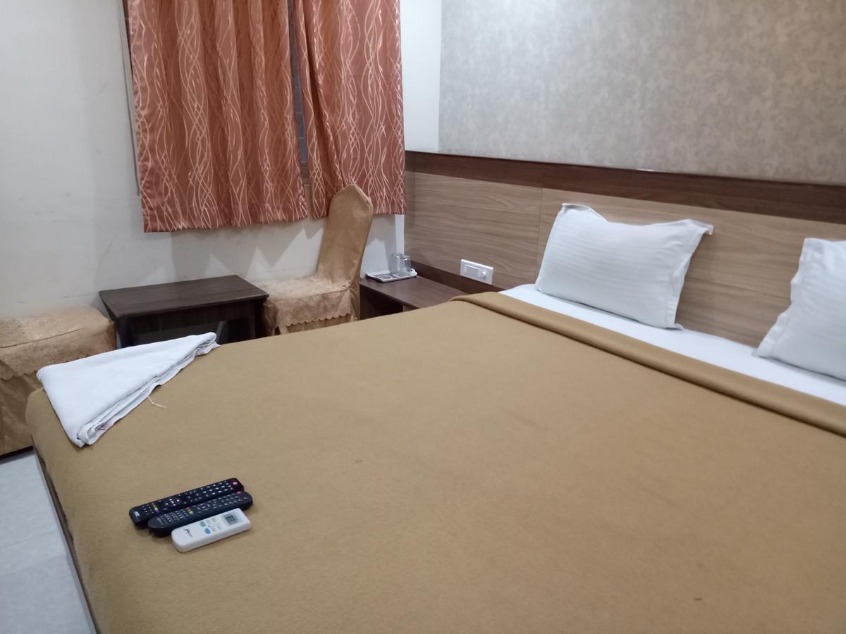 Hotel Deccan Park 하이데라바드 외부 사진