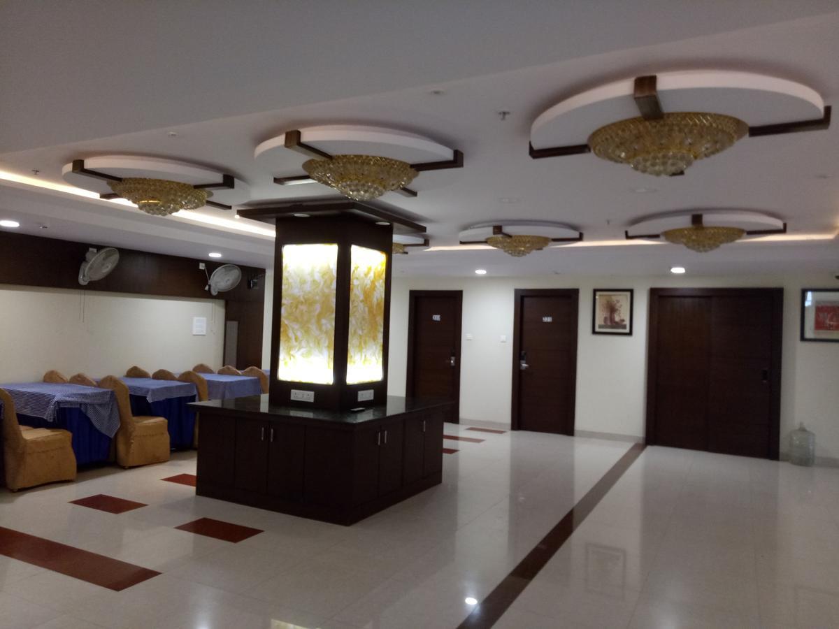 Hotel Deccan Park 하이데라바드 외부 사진