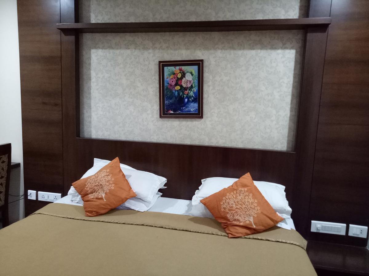 Hotel Deccan Park 하이데라바드 외부 사진