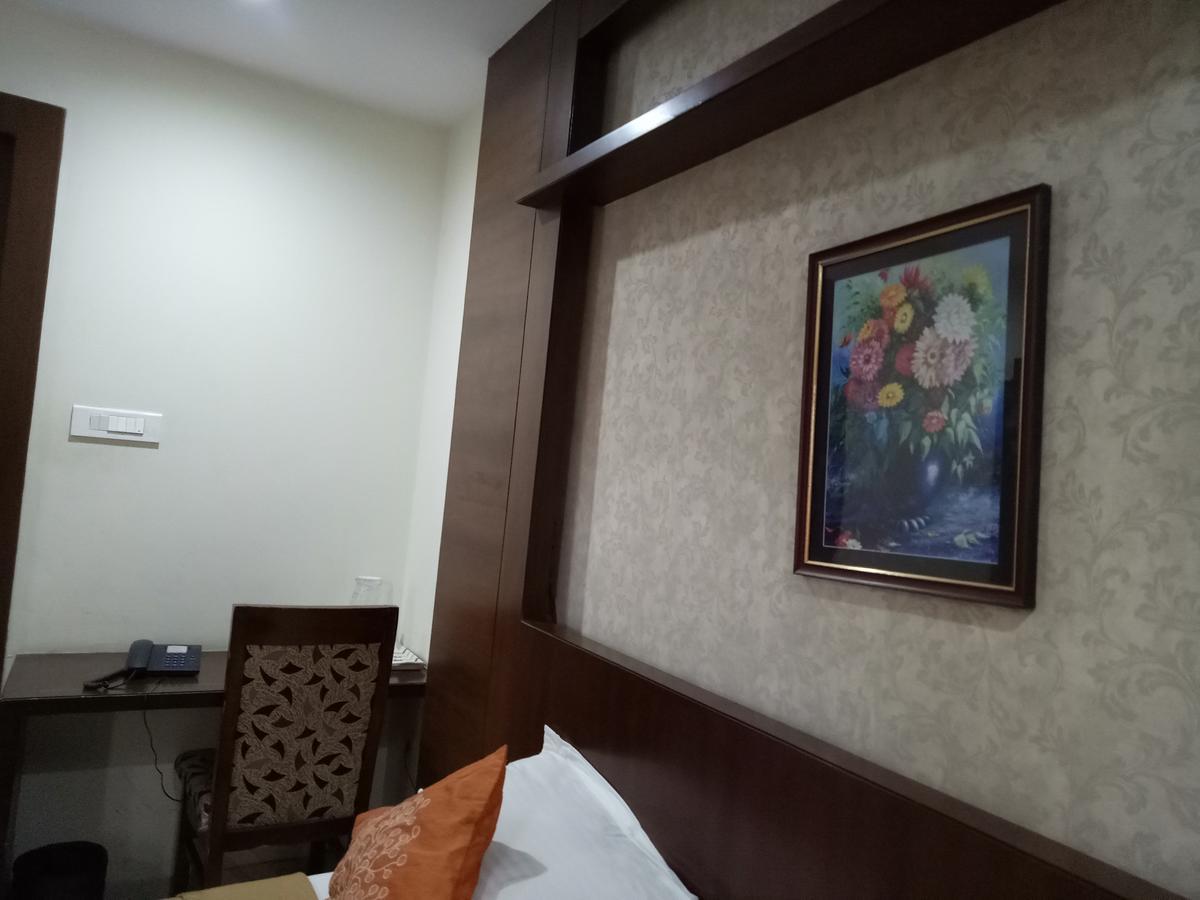 Hotel Deccan Park 하이데라바드 외부 사진