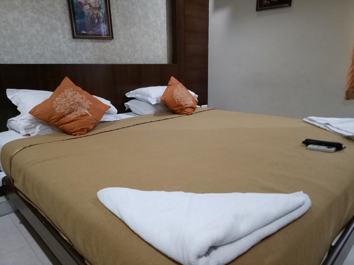 Hotel Deccan Park 하이데라바드 외부 사진